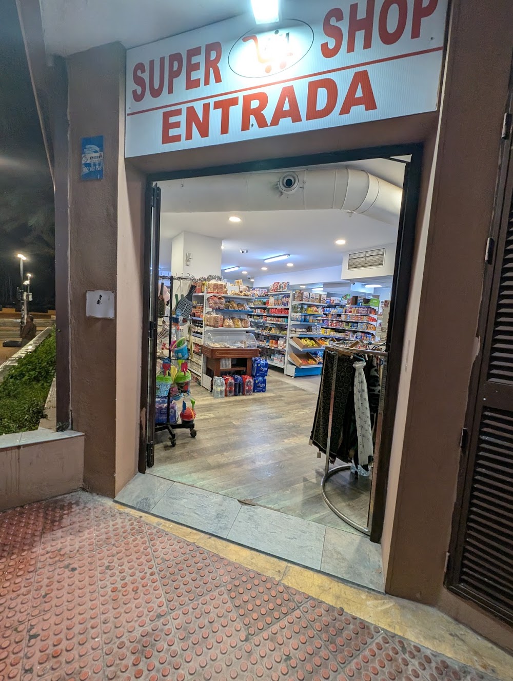 Foto de Super Shop Fuengirola