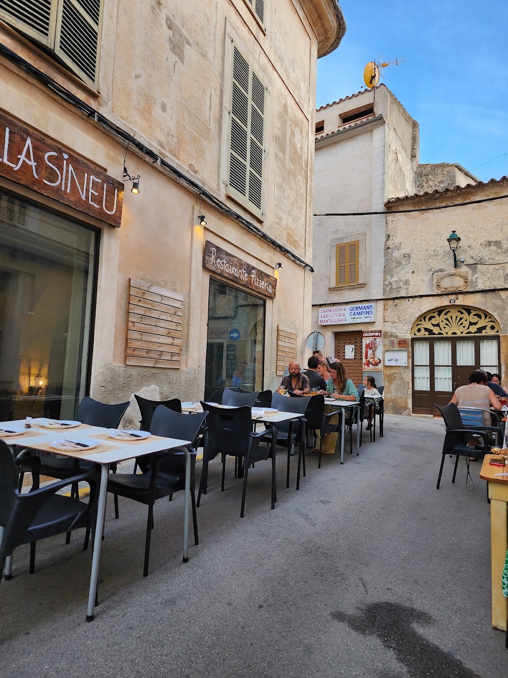 Foto de Restaurante Pizzeria Bella Sineu