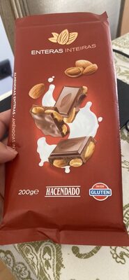 Foto de Chocolate extrafino con leche con almendras enteras
