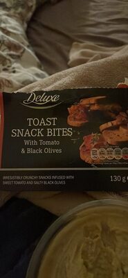 Foto de Toast Snack Bites With Tomato & Black Olives