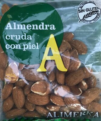 Foto de Almendra cruda con piel