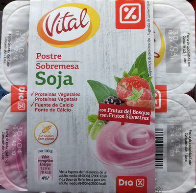 Foto de Postre de soja con frutas del bosque