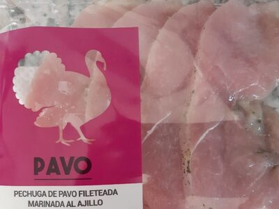 Foto de Pechuga de pavo fileteada marinada al ajillo
