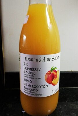 Foto de Zumo de melocotón ecológico