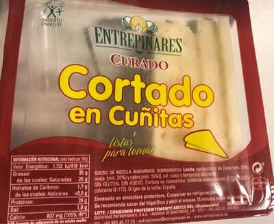 Foto de Quedo curado cortado en cuñas