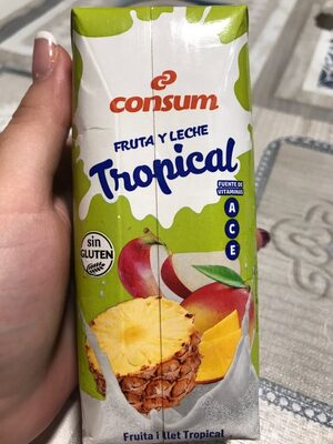 Foto de Fruta y leche Tropical