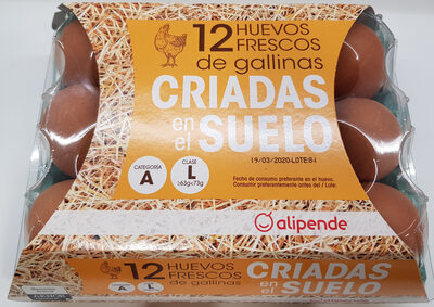 Foto de 12 Huevos frescos de gallinas criadas en el suelo