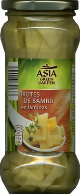 Foto de Brotes tiernos de bambú en láminas