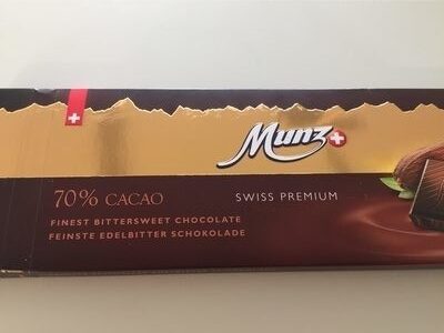 Foto de Munz Swiss Premium Edelbitter 70% 300G