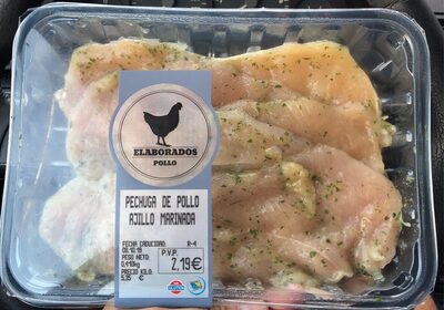 Foto de Pechuga de pollo ajillo empanada