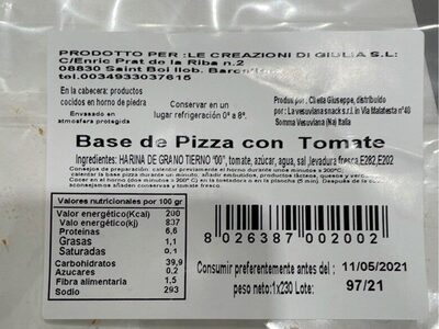 Foto de Base de pizza con tomate