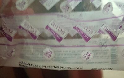 Foto de Magdalenas con pepitas de chocolate