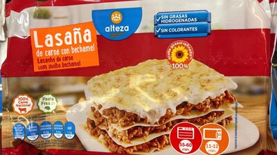 Foto de Lasaña de carne con bechamel