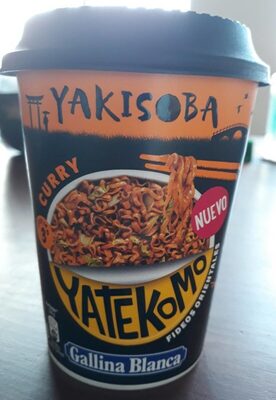 Foto de Yakisoba fideos orientales sabor curry