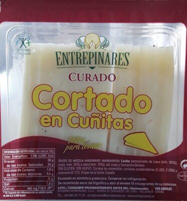 Foto de Curado cortado en cuñitas