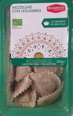 Foto de Mezzelune con legumbres