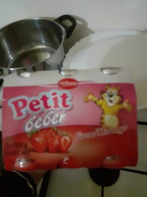 Foto de Petit beber fresa