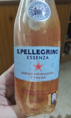 Foto de Agua con gas sabor mandarina y fresa