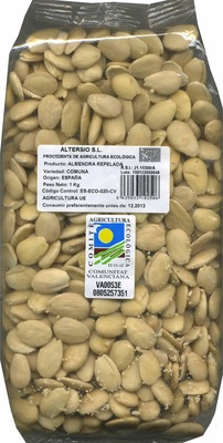 Foto de Almendras crudas sin piel