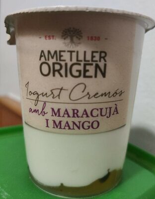 Foto de Iogurt cremos amb maracuja i mango