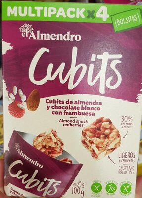 Foto de almond snack redberries