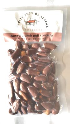 Foto de Ametlla amb pell torrada