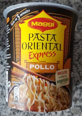 Foto de Fusian pasta oriental sabor pollo