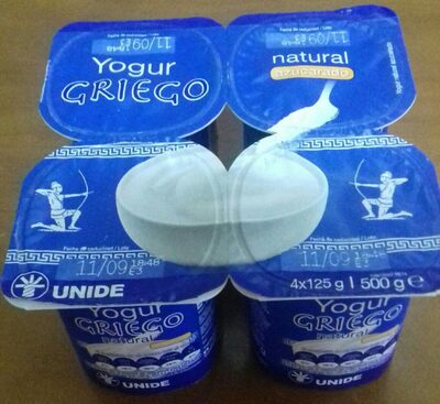 Foto de Yogur griego natural azucarado
