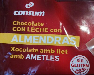 Foto de Chocolate con leche con almendras troceadas
