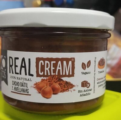 Foto de Crema de cacao + avellanas + dátil