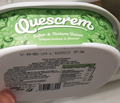 Foto de Queijo Fresco para Barrar com Alho e Ervas