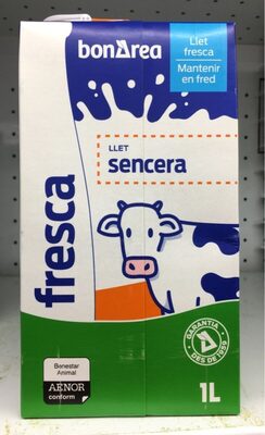 Foto de Leche entera fresca