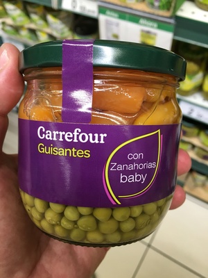 Foto de Petits pois et jeunes carottes à l'étuvée