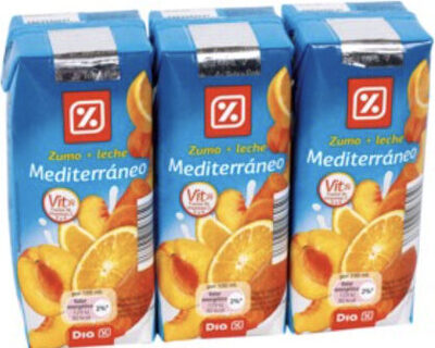 Foto de Zumo y leche mediterráneo