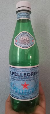 Foto de S.PELLEGRINO - Agua mineral natural con gas carbónico añadido