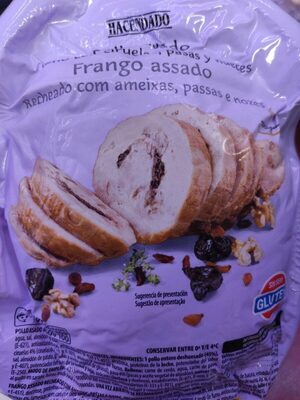 Foto de Pollo asado relleno con ciruelas, pasas y nueces