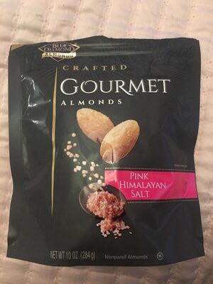 Foto de Crafted gourmet almonds