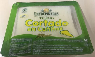 Foto de Queso tierno cortado en cuñitas