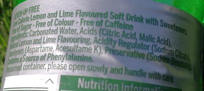 Foto de 7up, free, flavoured soft drink with sweeteners, lemon and lime