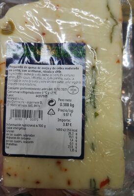 Foto de Preparado de queso de cabra madurado en cesto
