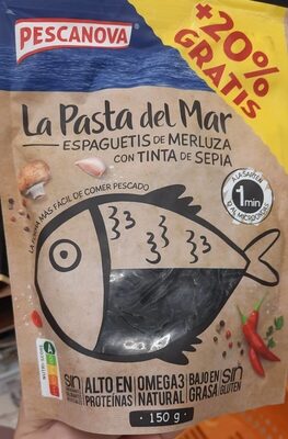 Foto de Espaguetis de merluza con tinta de sepia