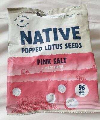 Foto de Popped Lotus Seeds Pink Salt + Black Pepper