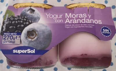 Foto de Yogur con moras y arándanos
