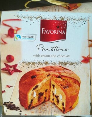 Foto de Panettone with cream and chocolate
