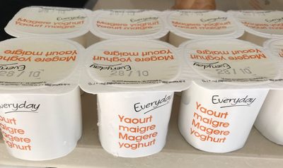 Foto de Yaourt maigre, magere yoghurt