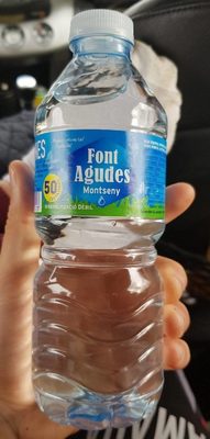 Foto de Agua mineral natural