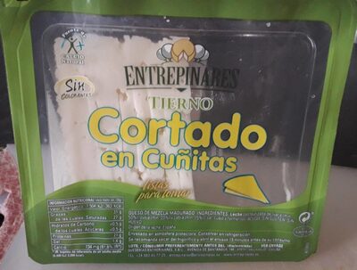 Foto de Tierno cortado en cuñitas