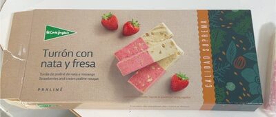 Foto de Turron con nata y fresa