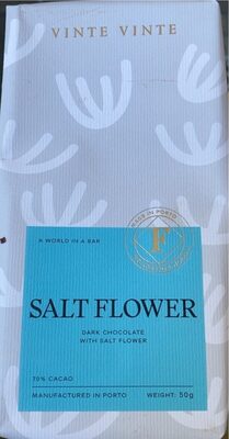 Foto de Dark choclate with salt flower