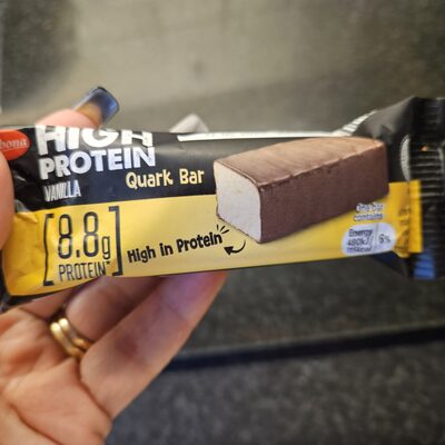 Foto de high protein vanilla quark bar
